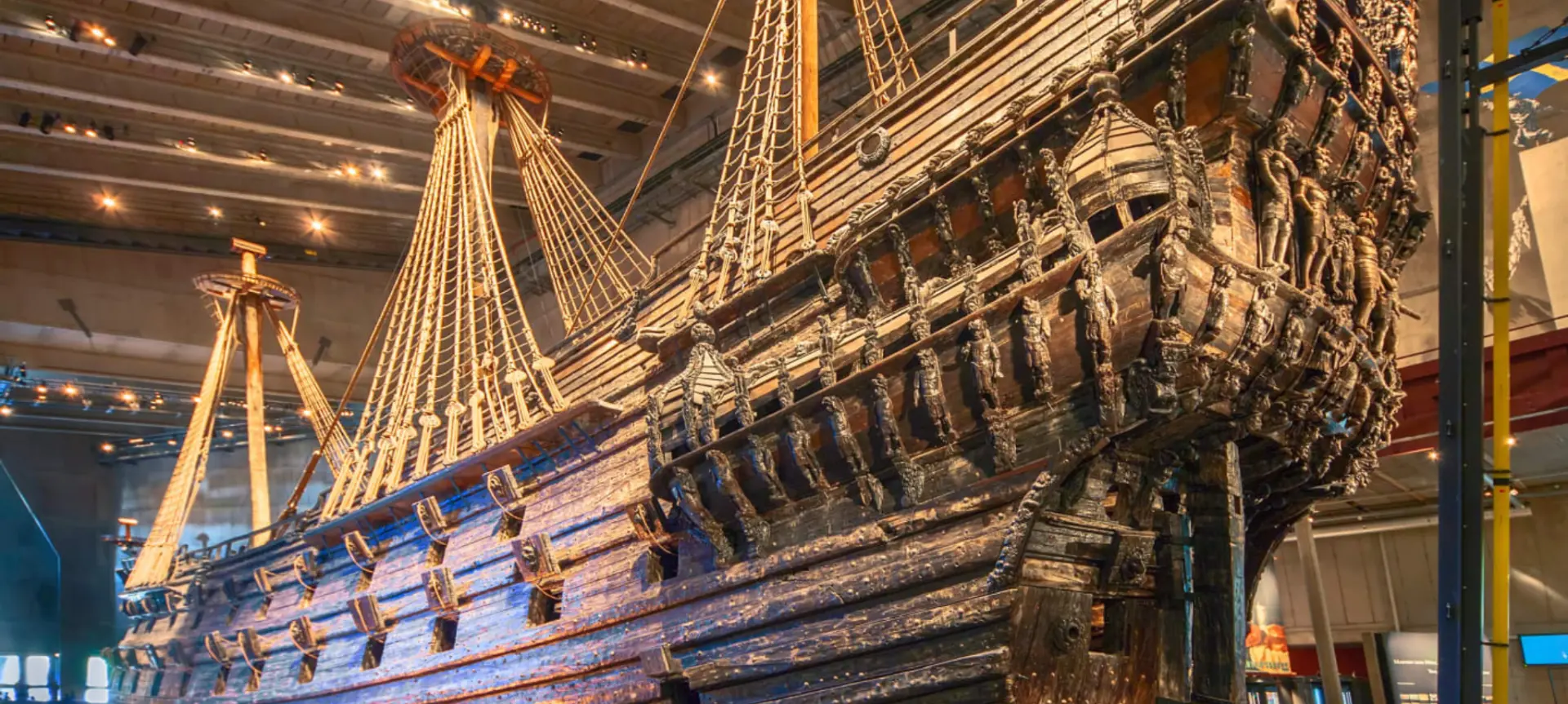 Muzeum Vasa w Sztokholmie — XVII-wieczny okręt wojenny
